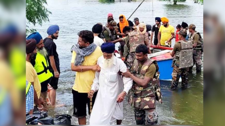 ਹੜ੍ਹਾਂ ਦੀ ਤਬਾਹੀ ਵਿਚ ਵੀ ਦਸਵੰਧ ਤੇ ਸੇਵਾ ਦੀ ਭਾਵਨਾ ਨੇ ਪੰਜਾਬ ਨੂੰ ਬਚਾਇਆ।